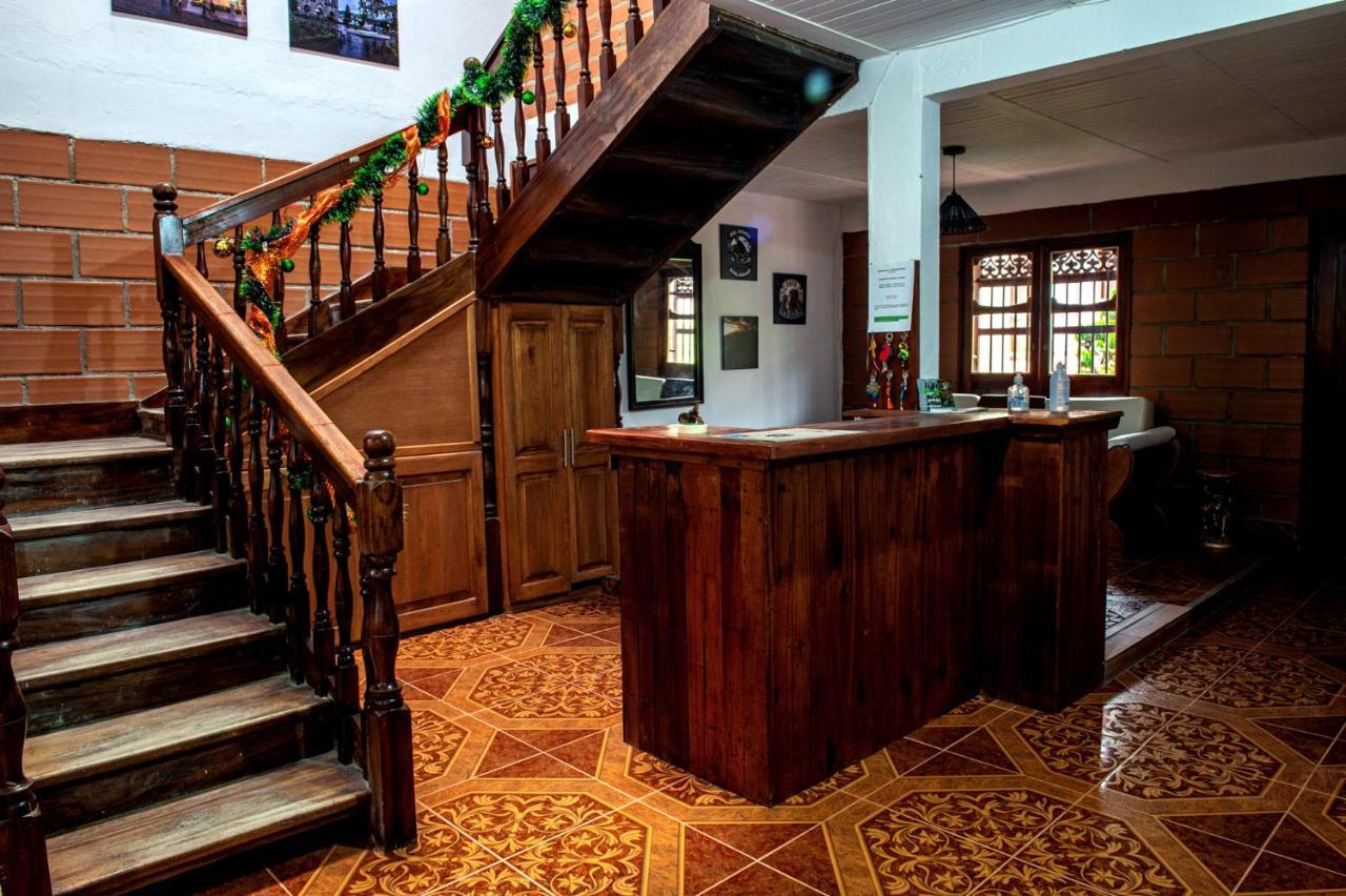Cafe Racer Hostel Jardín Extérieur photo