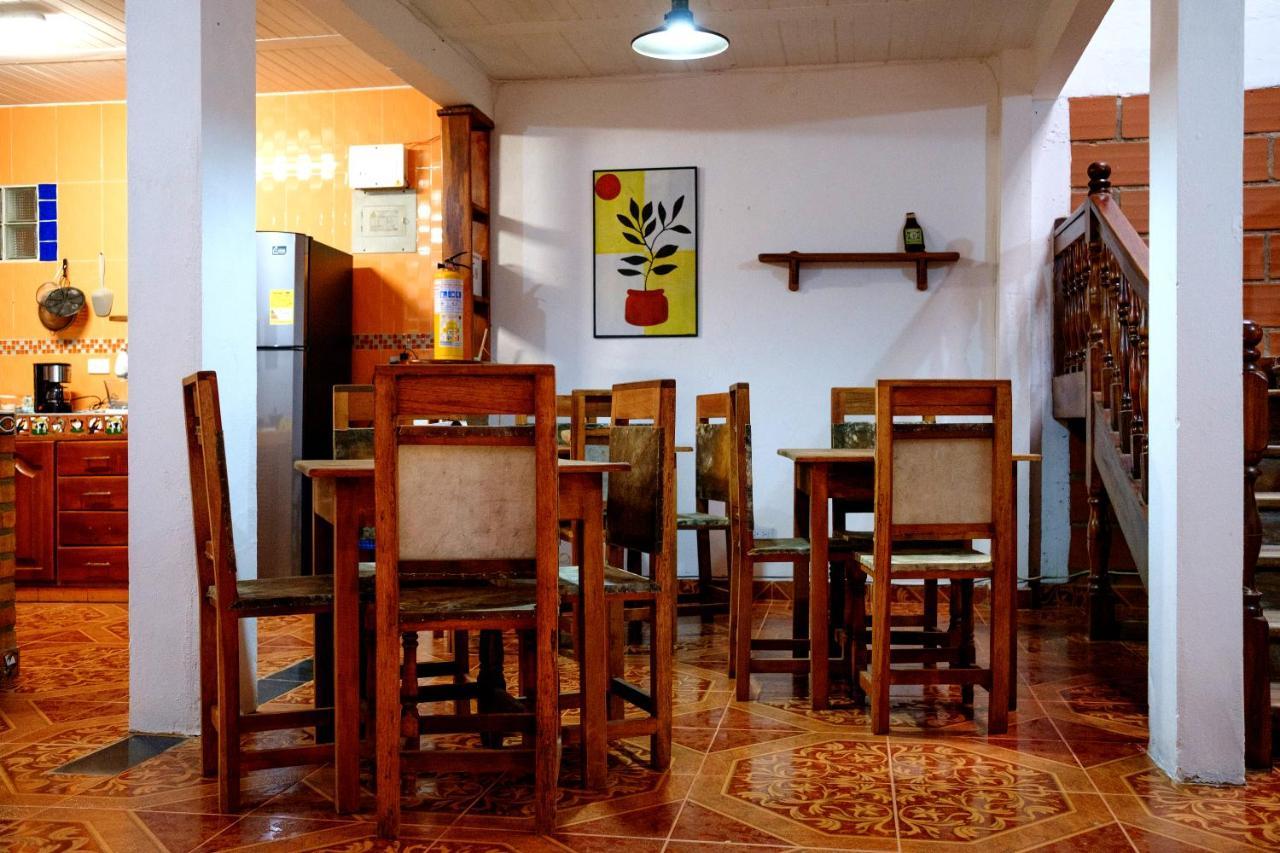 Cafe Racer Hostel Jardín Extérieur photo